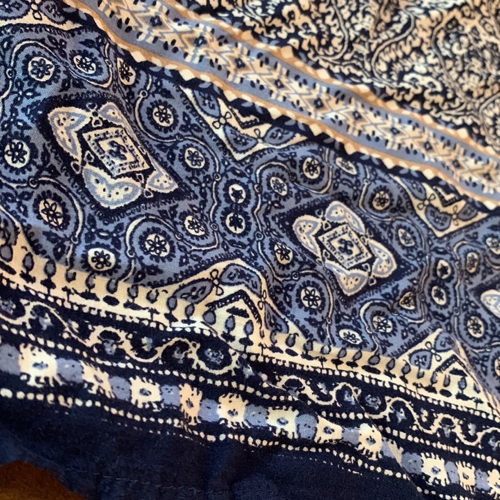 Ava Christine patterned top - Picture 6 of 11